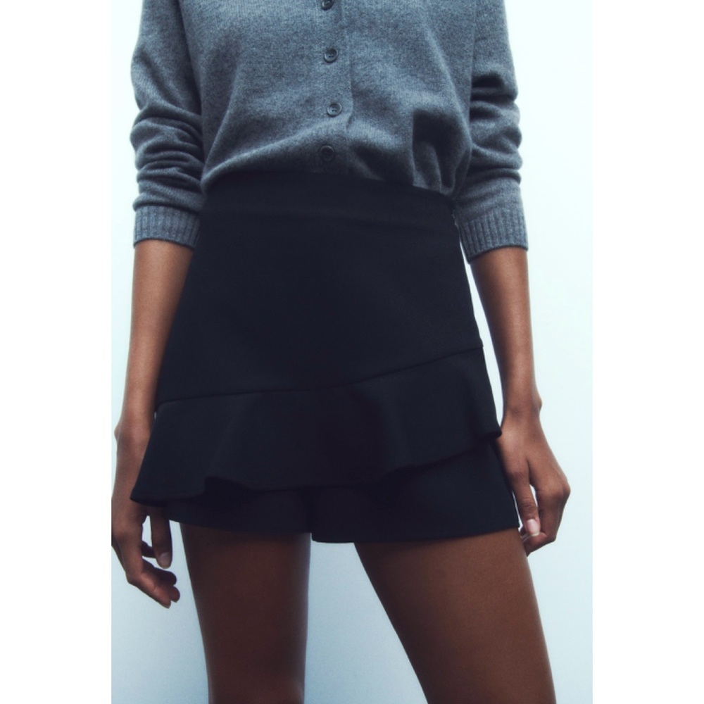Zara black ruffle skort